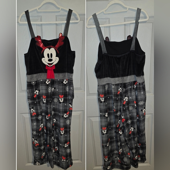Disney Christmas Mickey Mouse Velour Jumpsuit PJ Pajama Overalls Junior's XL - Picture 3 of 10